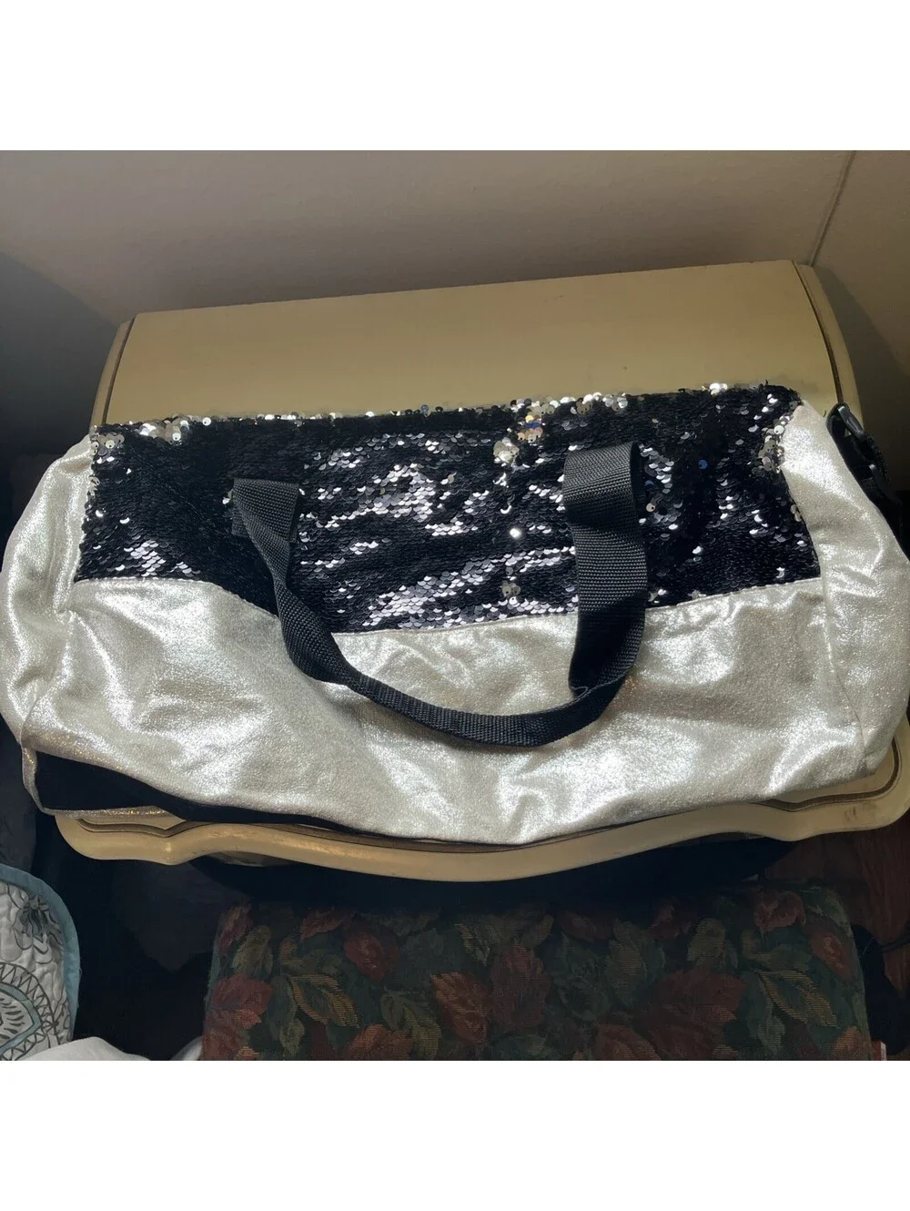 Justice Gymnasts Duffle Bag Silver W/ Black & Silver Sequins Adjustable Strap